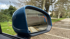 Volvo XC40 2.0 B3P Ultra Dark 5dr Auto Petrol Estate